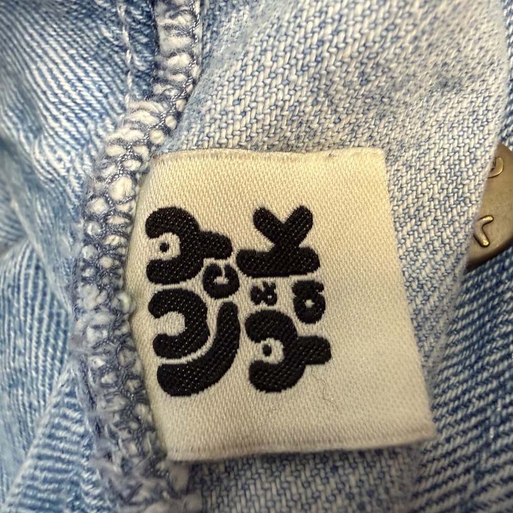 Top - Picture 8 of 10